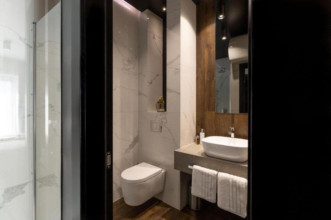 Roof 69 Rooms سبليت المظهر الخارجي الصورة